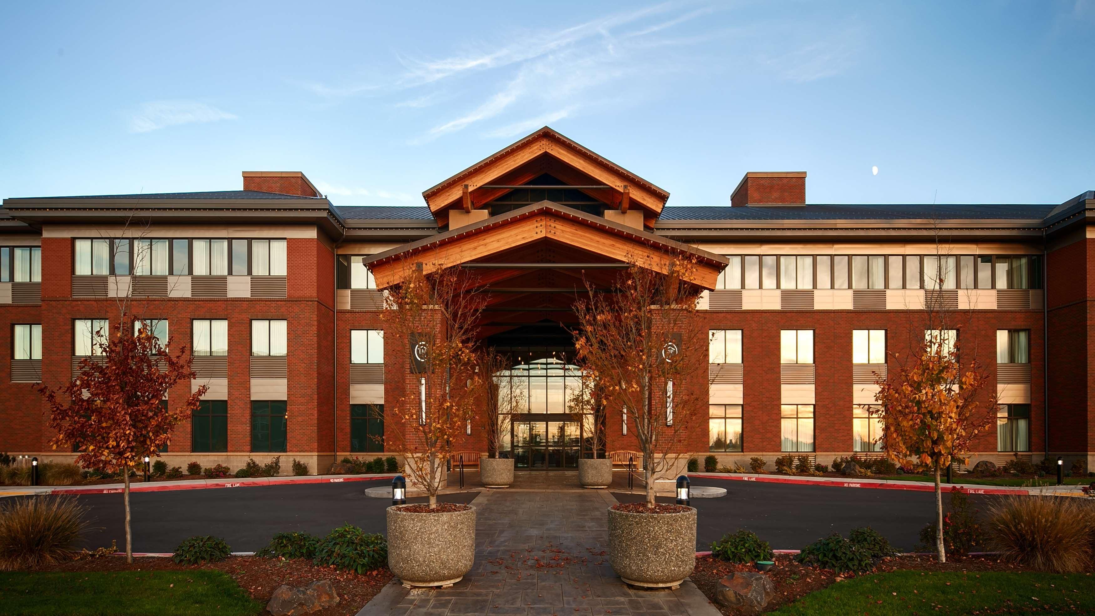 Best Western Premier Boulder Falls Inn Lebanon Luaran gambar