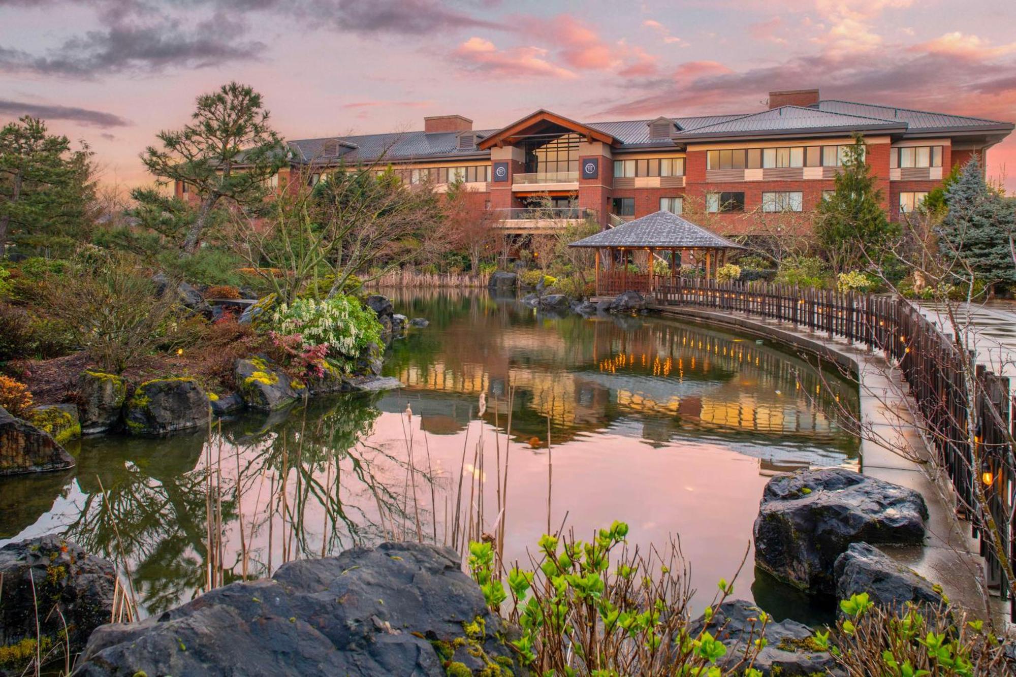 Best Western Premier Boulder Falls Inn Lebanon Luaran gambar